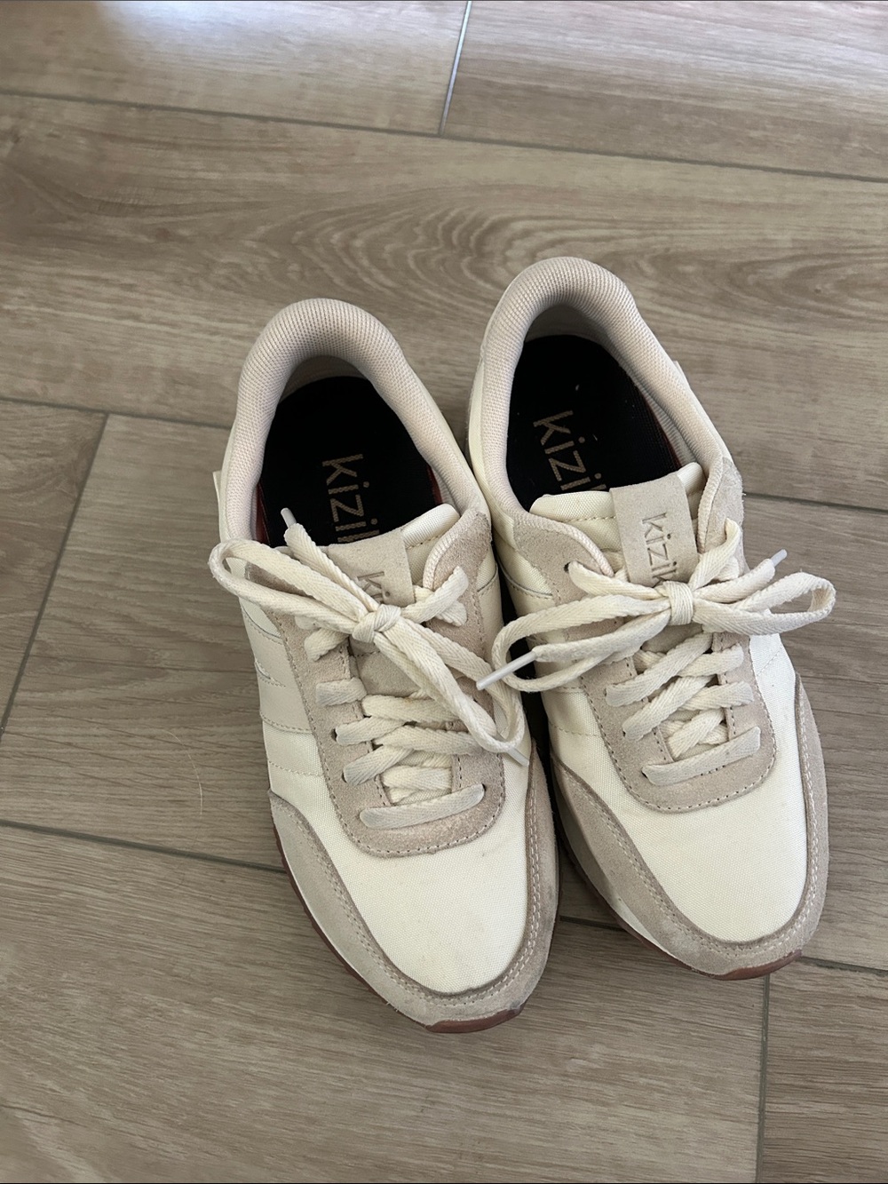 Women's Cream Lace-Up Sneakers